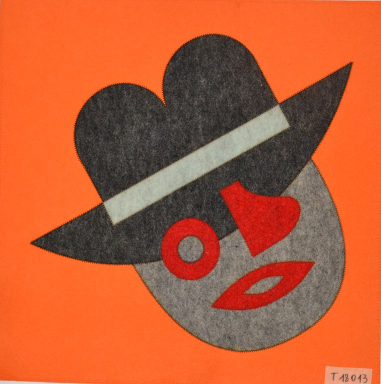 Testa con cappello  T18013