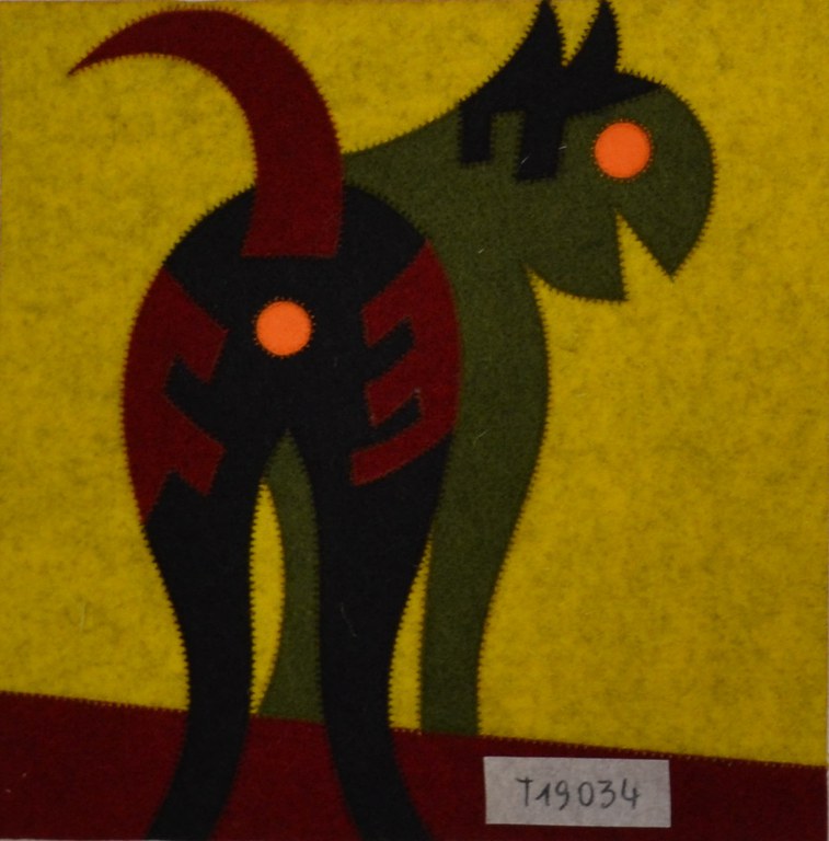 Gatto di schiena T19034