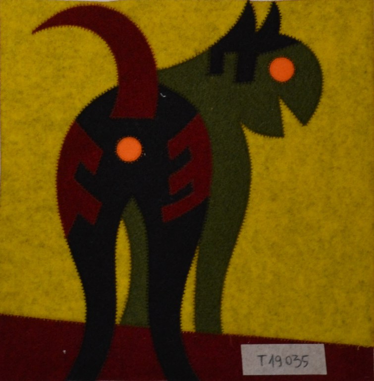 Gatto di schiena T19035