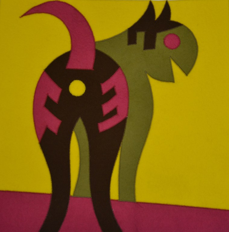 Gatto di schiena T23004